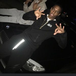 Meet your Posher, Dwight